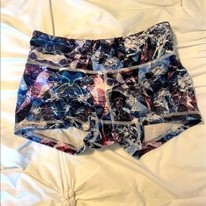 Fleo Shorts